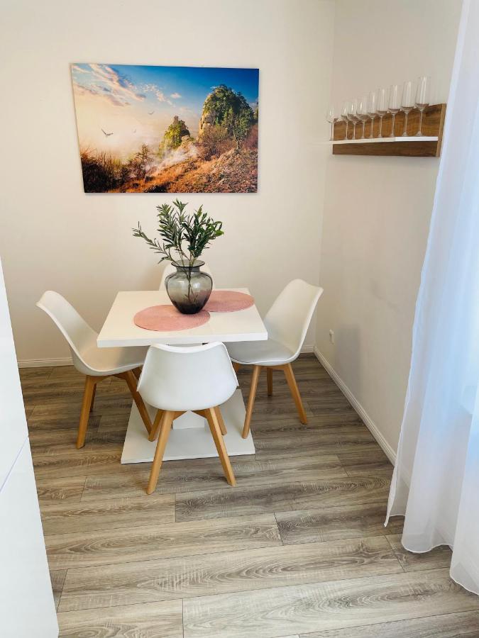 Prime Host Balcony Apartment Karlsruhe Dış mekan fotoğraf